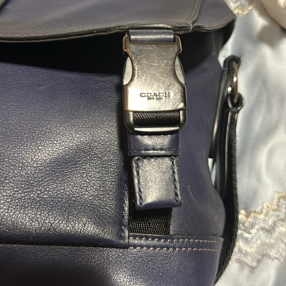 Coach Crossbody Bag Navy - Picture 5 of 9